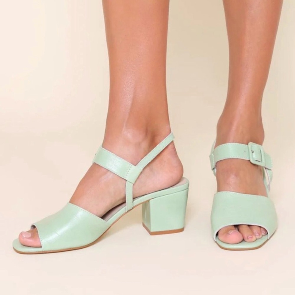 INTENTIONALLY BLANK Mint Green Block Heel Sandals - Picture 2 of 6
